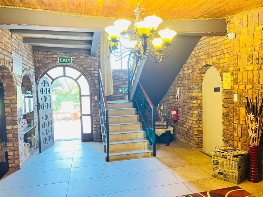 9 Bedroom Property for Sale in Schoemansville North West